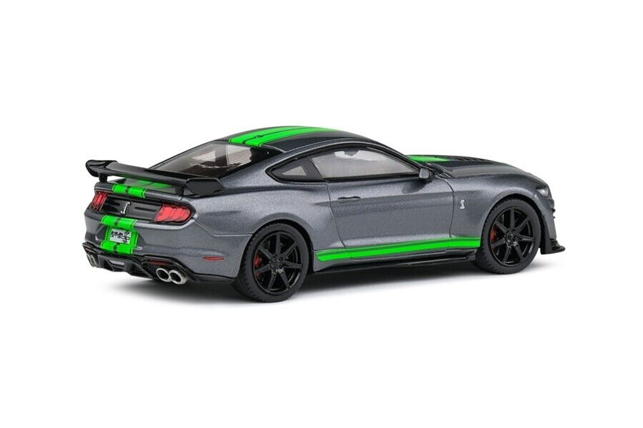 1/18 Solido 2020 Ford Mustang GT500 (Carbon Grey Metallic with Neon Green) Diecast Car Model