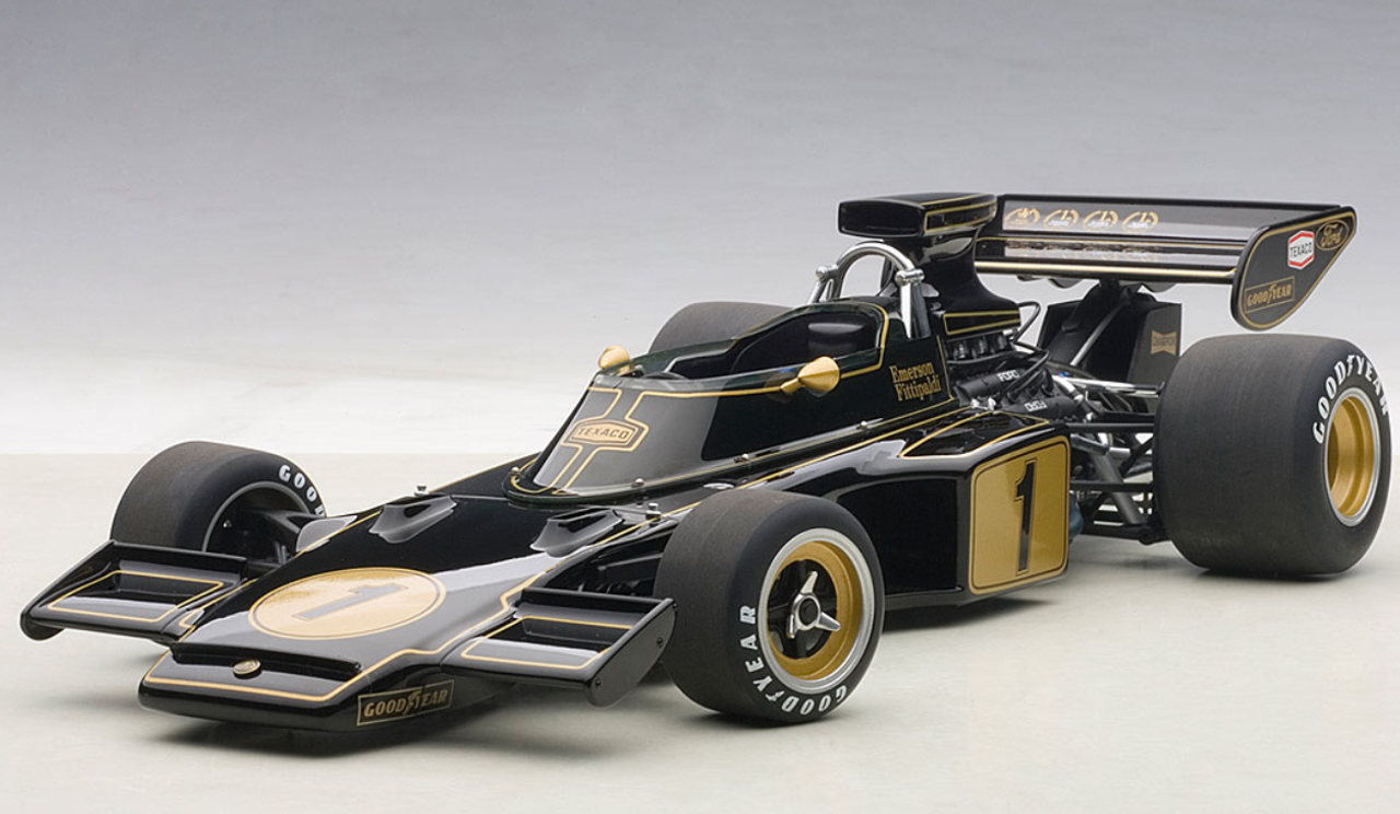 Lotus 72E F1 #1 Season 1973 E.Fittipaldi With Figure Autoart 1:18 AA87328 