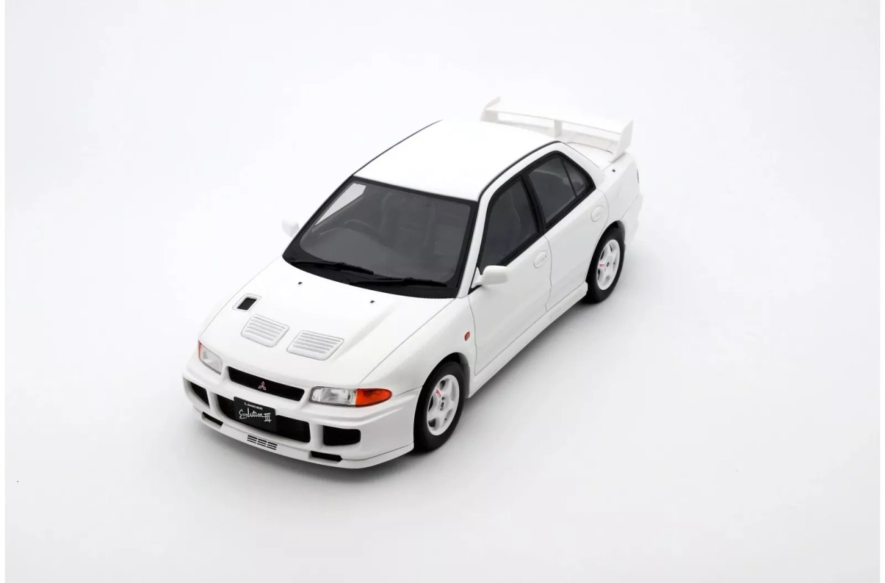 AUTOart Lancer Evolution 1:18 ホワイト Autoart Mitsubishi Lancer Evolution 1/18 : r/Diecast
