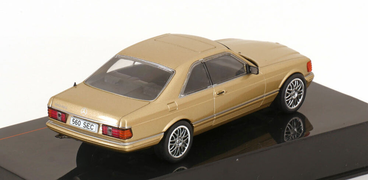 1/43 Ixo 1981 Mercedes-Benz 560 SEC (C126) (Beige Metallic) Car Model