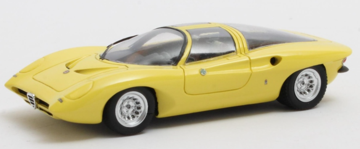 Matrix 1:43 Alfa Romeo 33-2 Coupe Speciale Pininfarina Año de