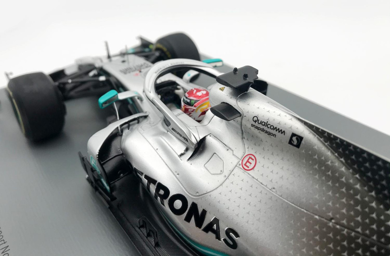 1/18 Spark Formula 1 Mercedes AMG Petronas 2019 Chinese GP