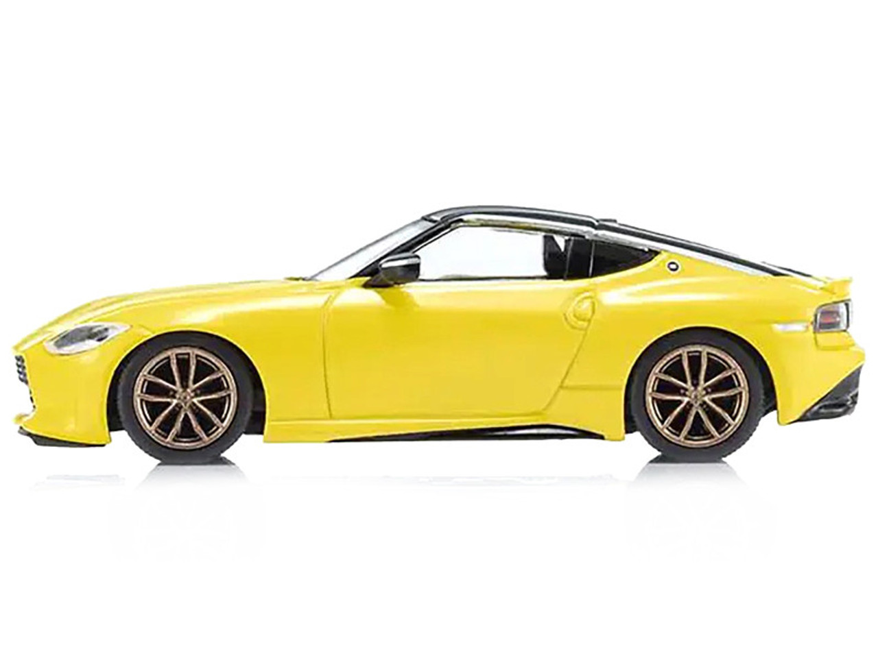 1/64 Kyosho Mini Car & Book Nissan Fairlady Z Limited Edition (Yellow) Car Model