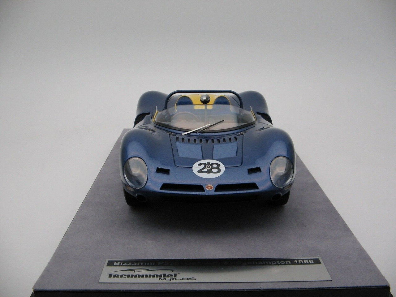 1/18 Scale Tecnomodel Bizzarrini P538 Can-Am Bridghampton 1966 M. Gammino #28 Resin Car Model Limited 100 Pieces