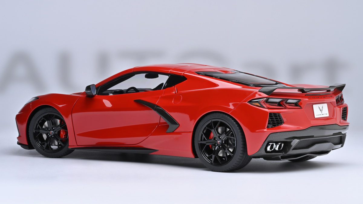 AUTOART Corvette Sting Ray 1/18 オートアート 1/18 AUTOart Chevrolet Corvette C8 Stingray Z51 (Torch Red) Car