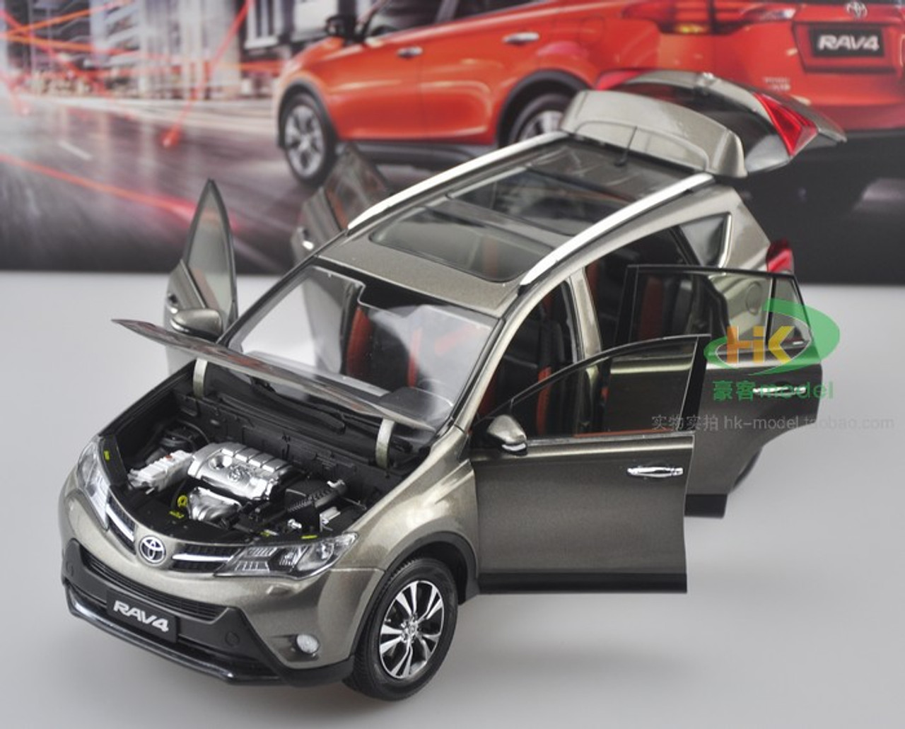 TOYOTA RAV4 R/C バトカー 1/18 1/18 R/C TOYOTA RAV4 パトカー｜商品詳細｜おもちゃ屋さんへ行