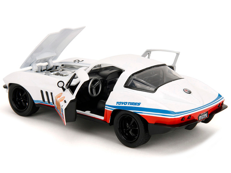 1/24 Jada 1966 Chevrolet Corvette C2 #66 Toyo Tires (White