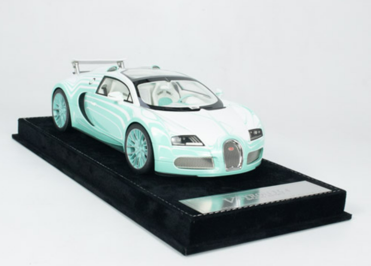 Bugatti Veyron 1/18 HH Model, édition Limitée à 20 Exemplaires, Céramique Dorée Et Lor Blanc
