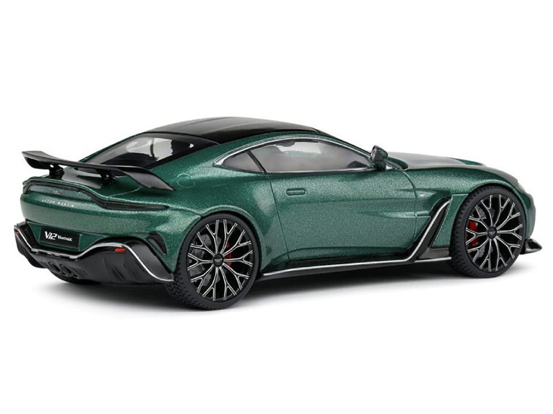 1/43 Solido 2023 Aston Martin Vantage V12 (Green) Diecast Car