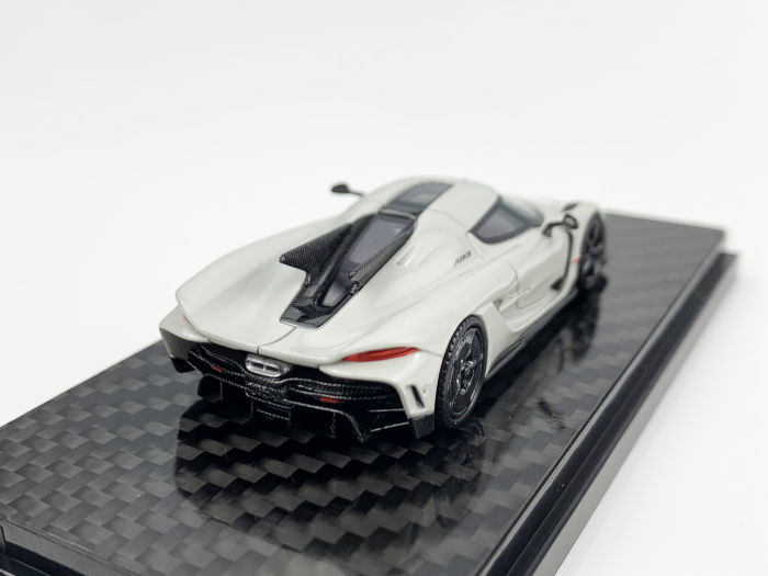 FrontiArt 1⁄64 ケーニグセグ レゲーラ Darco Red