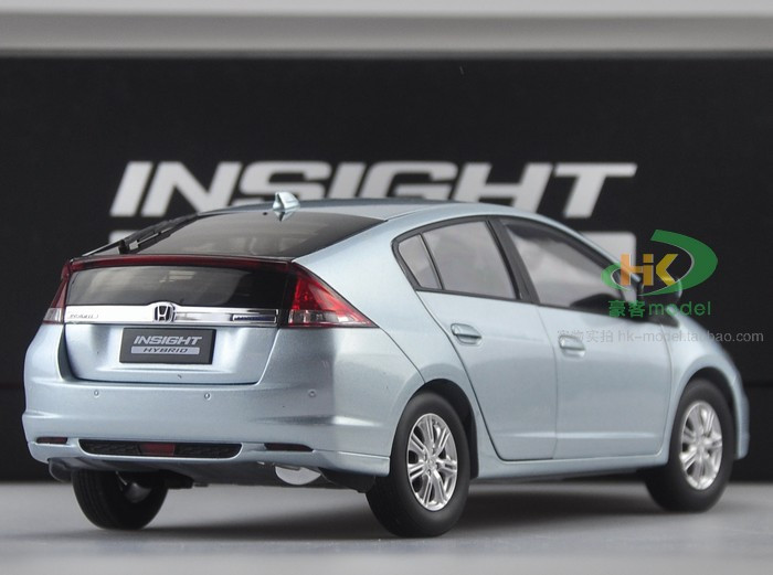 1/18 Honda Insight Hybrid (Silver Blue) Diecast Car Model