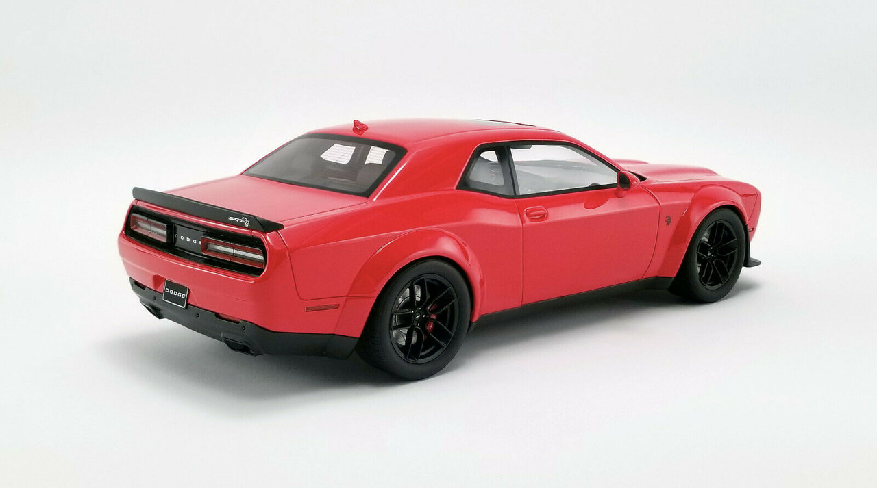 1/18 GT Spirit GTSpirit 2019 Dodge Challenger SRT Hellcat (Red) Resin Car Model