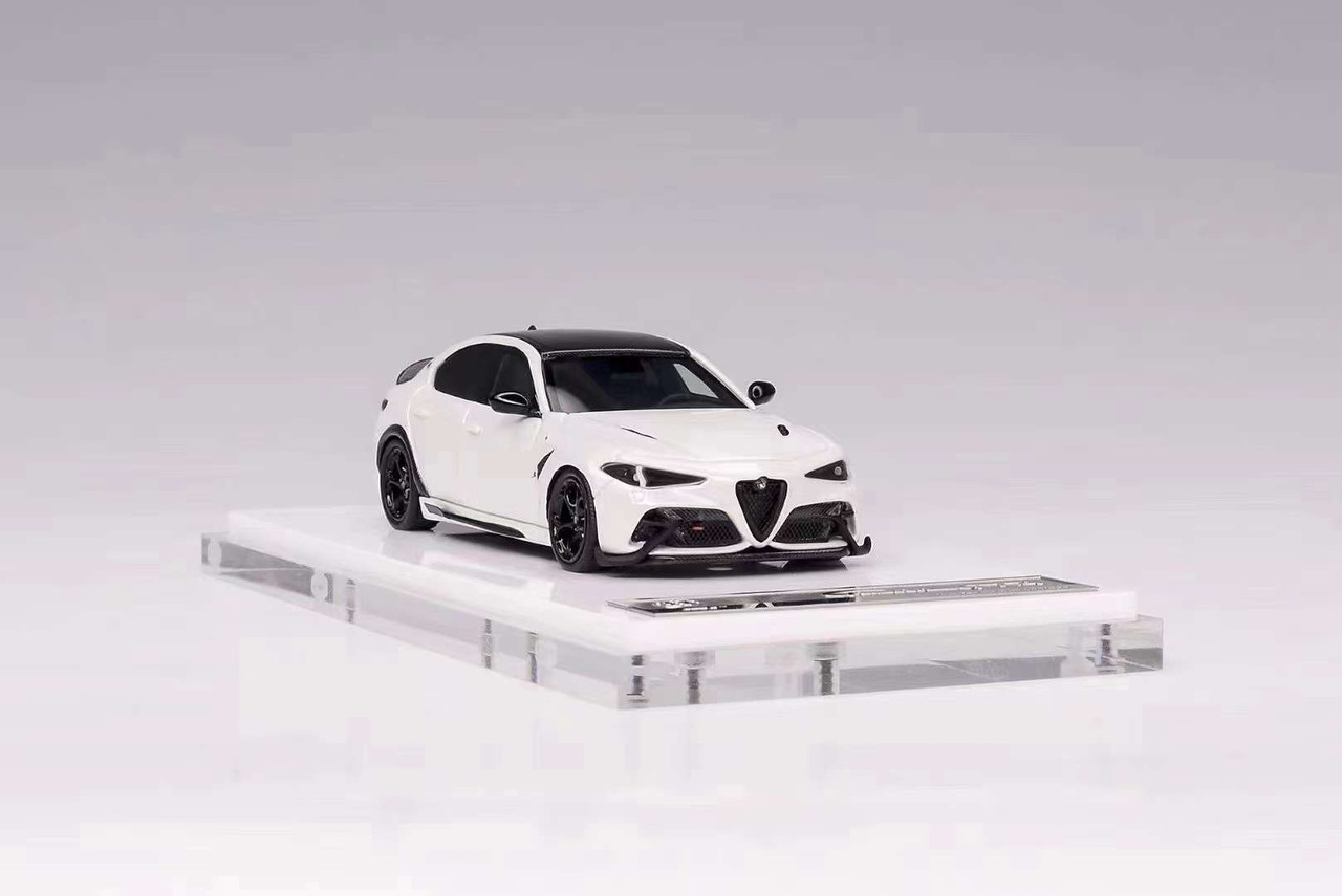 1/64 Motorhelix Alfa Romeo Giulia GTA (White) Car Model