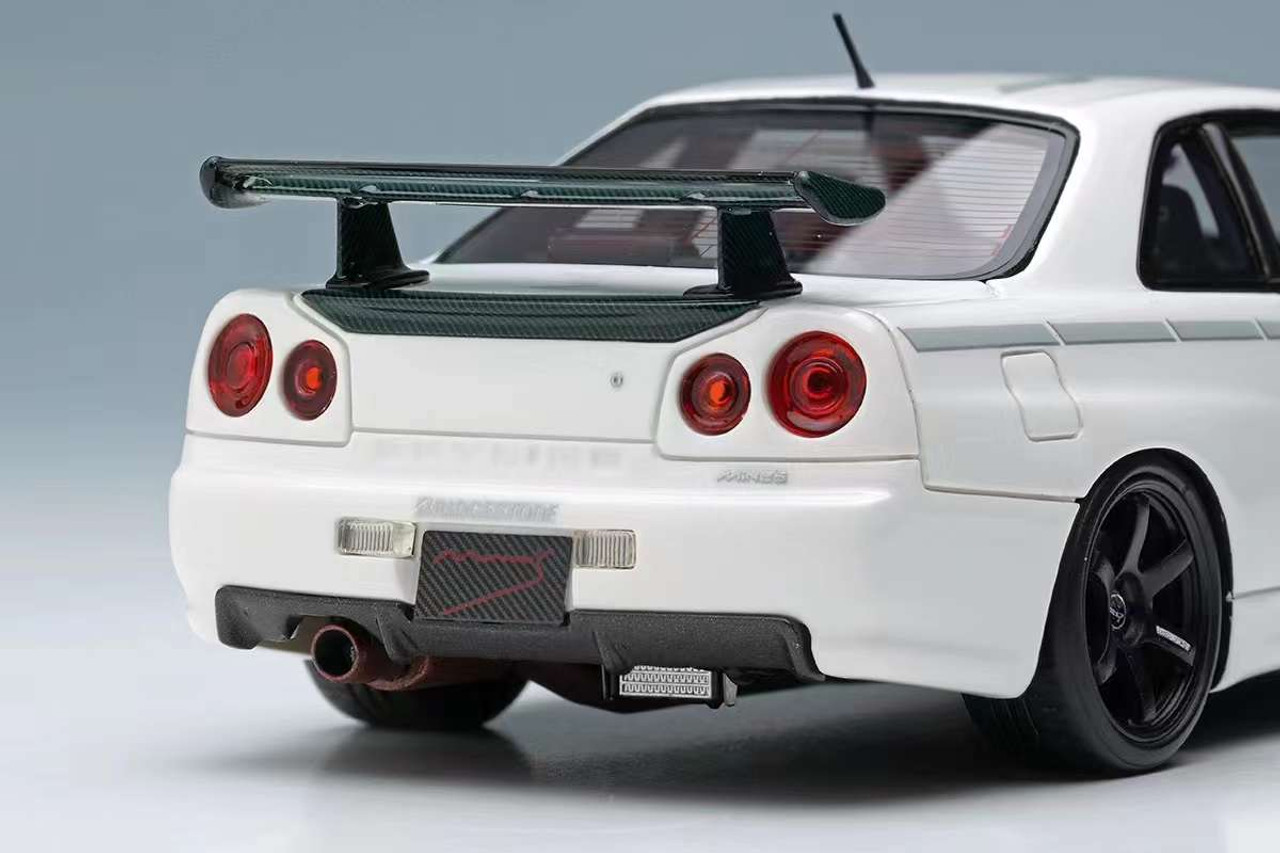 1/43 Make Up 2024 Mine's Skyline GT-R (BNR34) V-Spec N1 Tokyo Auto Salon (White) Car Model