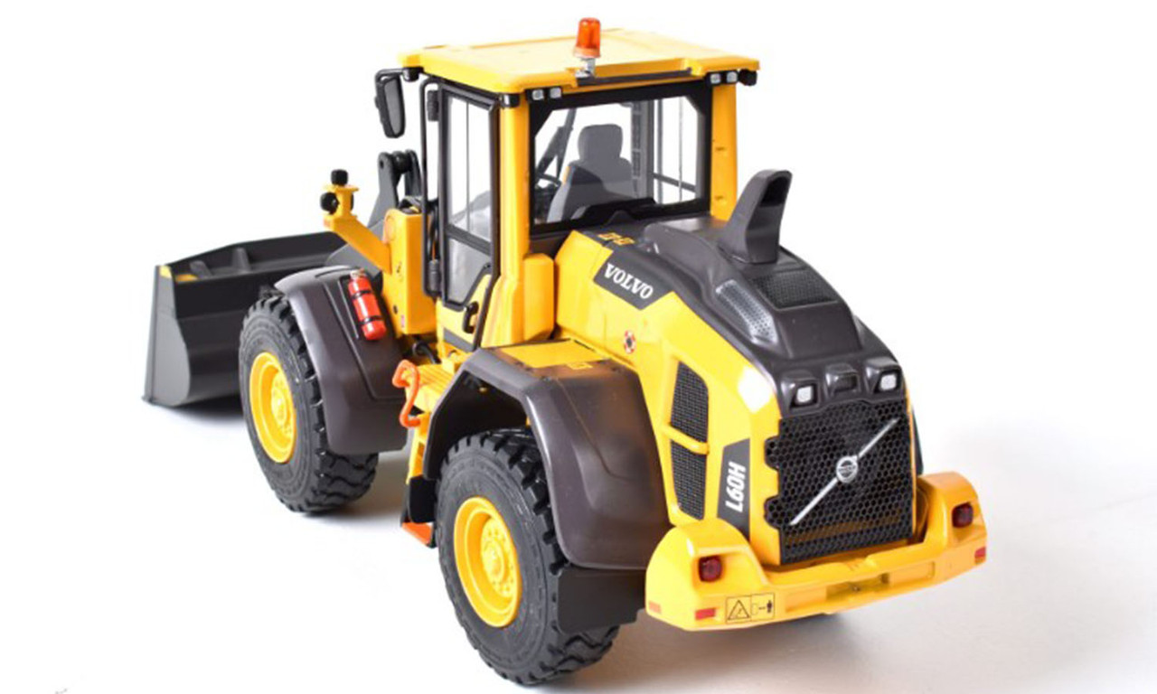 1/32 AT Collections Volvo L60H Wheel Loader with Standard Purpose