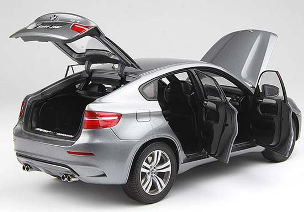 1/18 Kyosho BMW X6M X6 M (Space Grey) Diecast Car Model 