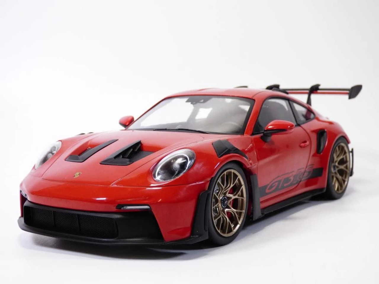 1/18 Solido 2024 Porsche 911 992 GT3 RS (Red) Diecast Car