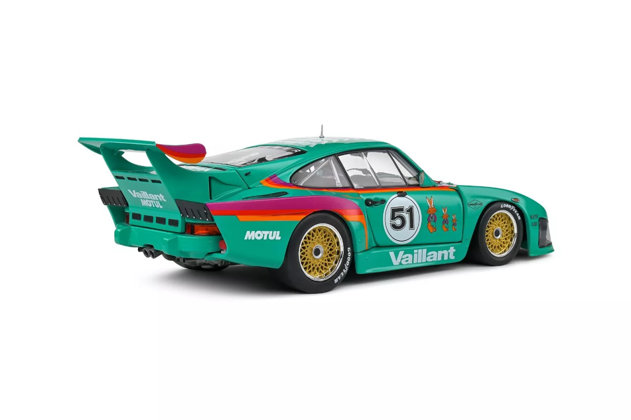 t 1/18 Solido 1977 Porsche 935 K3 #51 Vaillant Diecast Car
