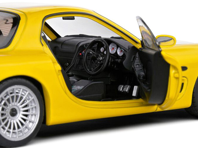 1/18 Solido 1994 Mazda RX-7 RX7 FD RS Streetfighter (Yellow) Diecast Car Model