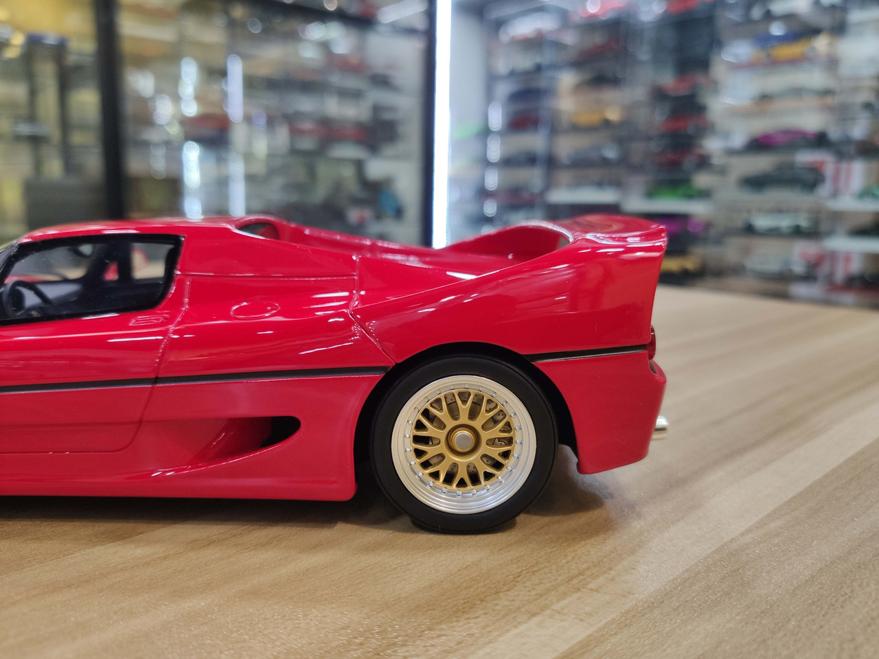 1/18 GT Spirit GTSpirit Ferrari Koenig Specials F50 (Red) Resin