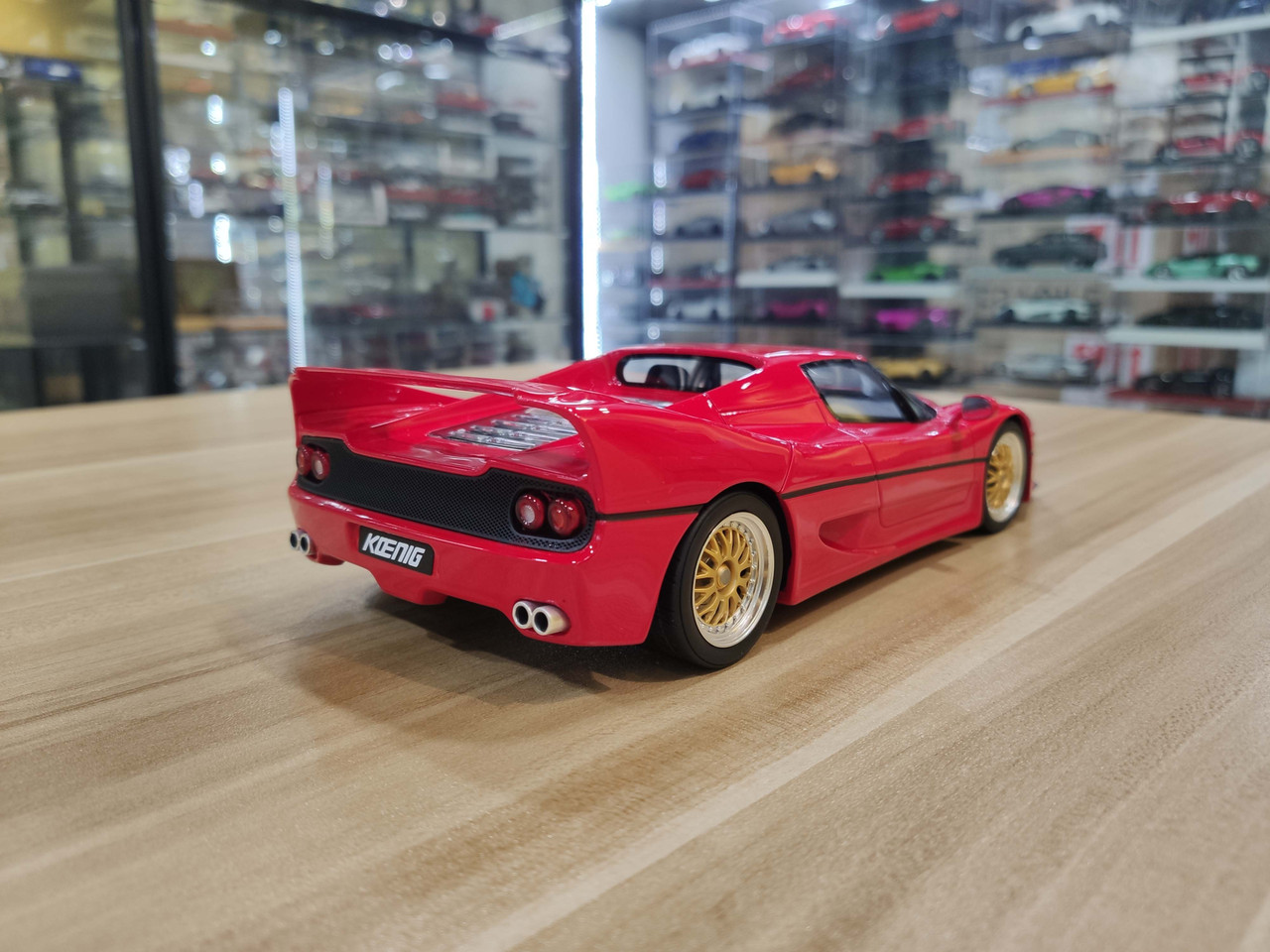 1/18 GT Spirit GTSpirit Ferrari Koenig Specials F50 (Red) Resin