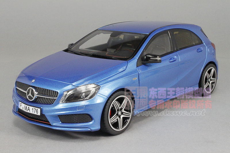 1/18 Norev Mercedes-Benz Mercedes A-Class A-Klasse A250 Sport
