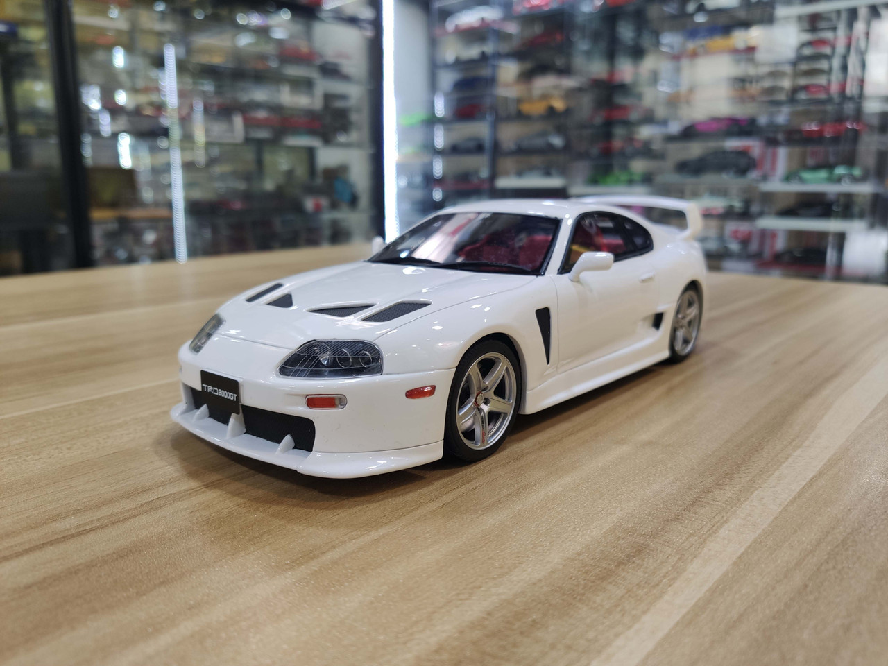 OTTO 京商特注 300台限定 1/18 トヨタ スープラ TRD 3000GT ホワイト 