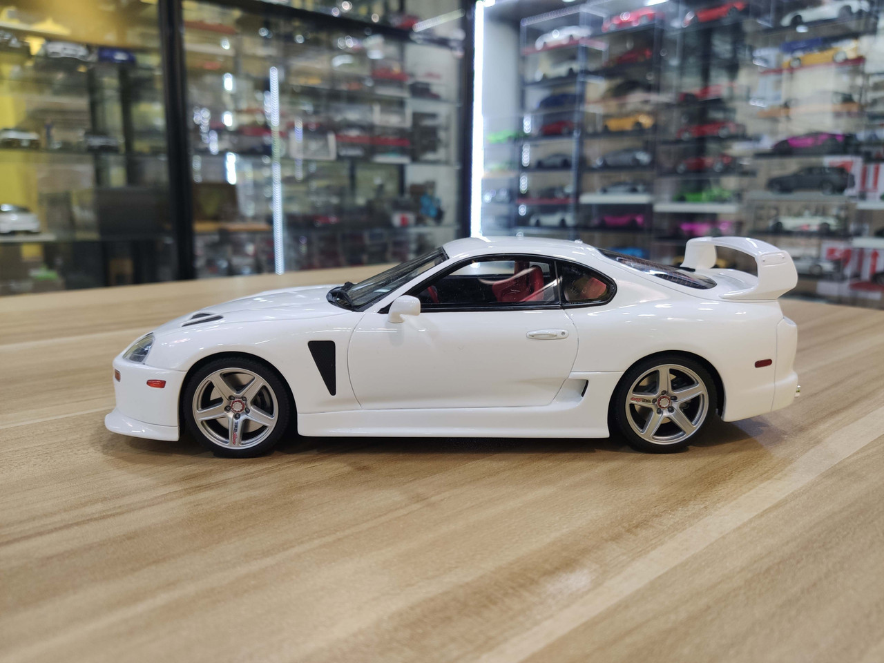 1/18 OTTO Toyota Supra TRD 3000GT 3000 GT (White) Resin Car Model