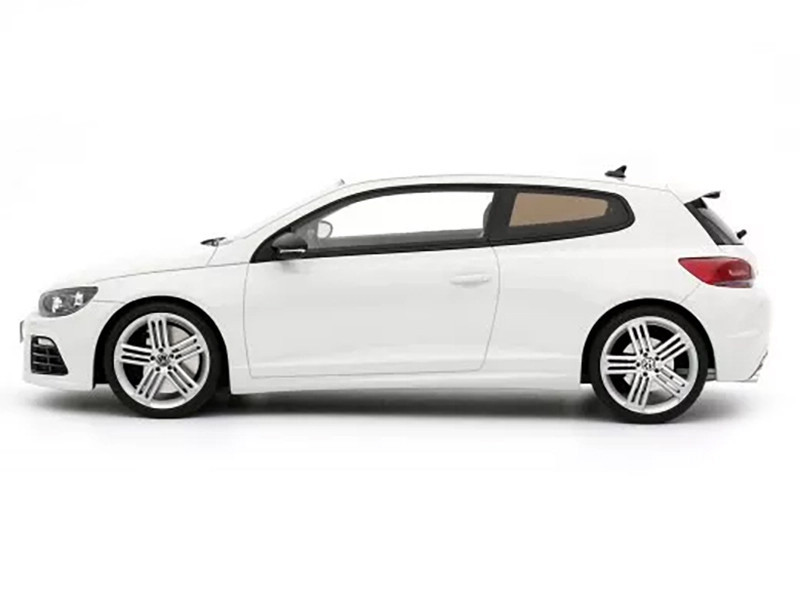 1/18 OTTO 2008 Volkswagen VW Scirocco 3 R Phase 1 (White) Car