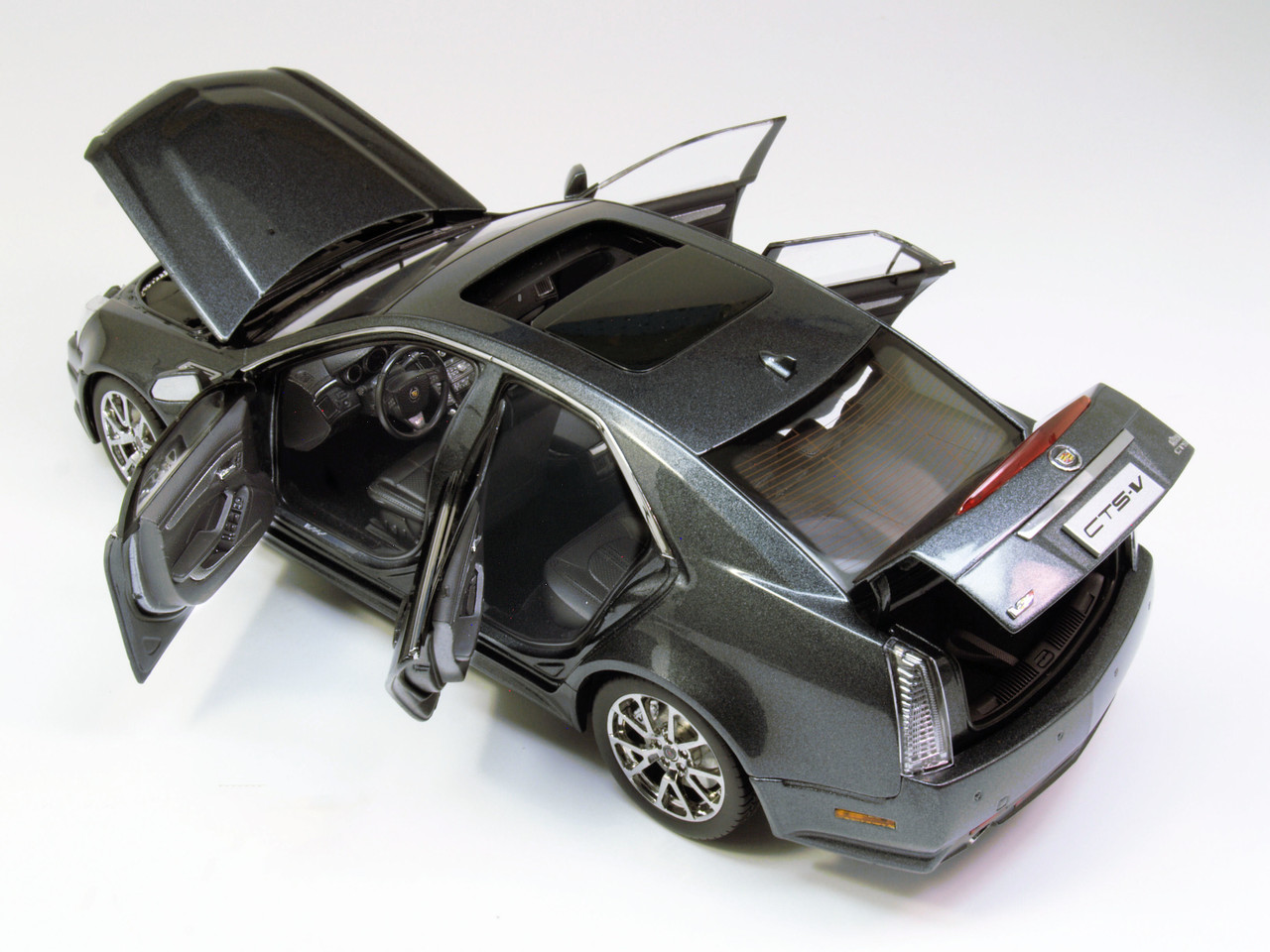 cadillac cts diecast