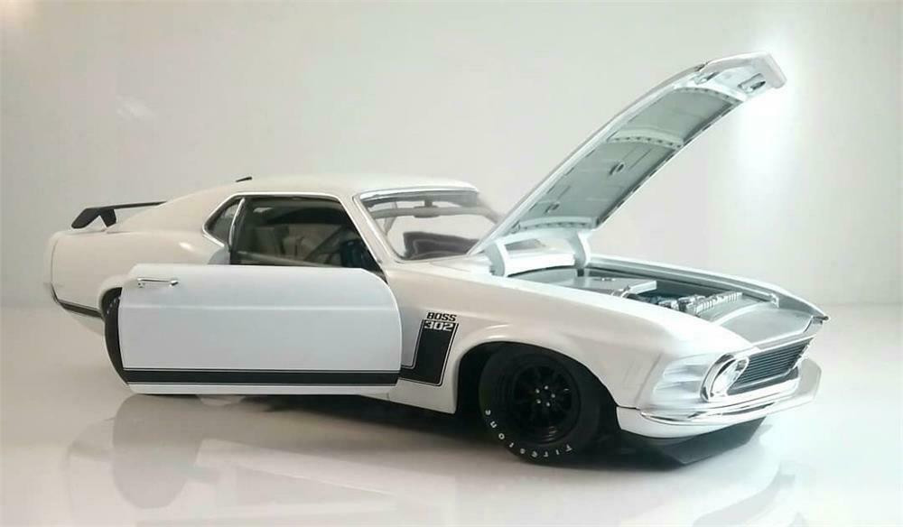 1/18 Ford Mustang Boss 302 Trans-Am 【公式通販】