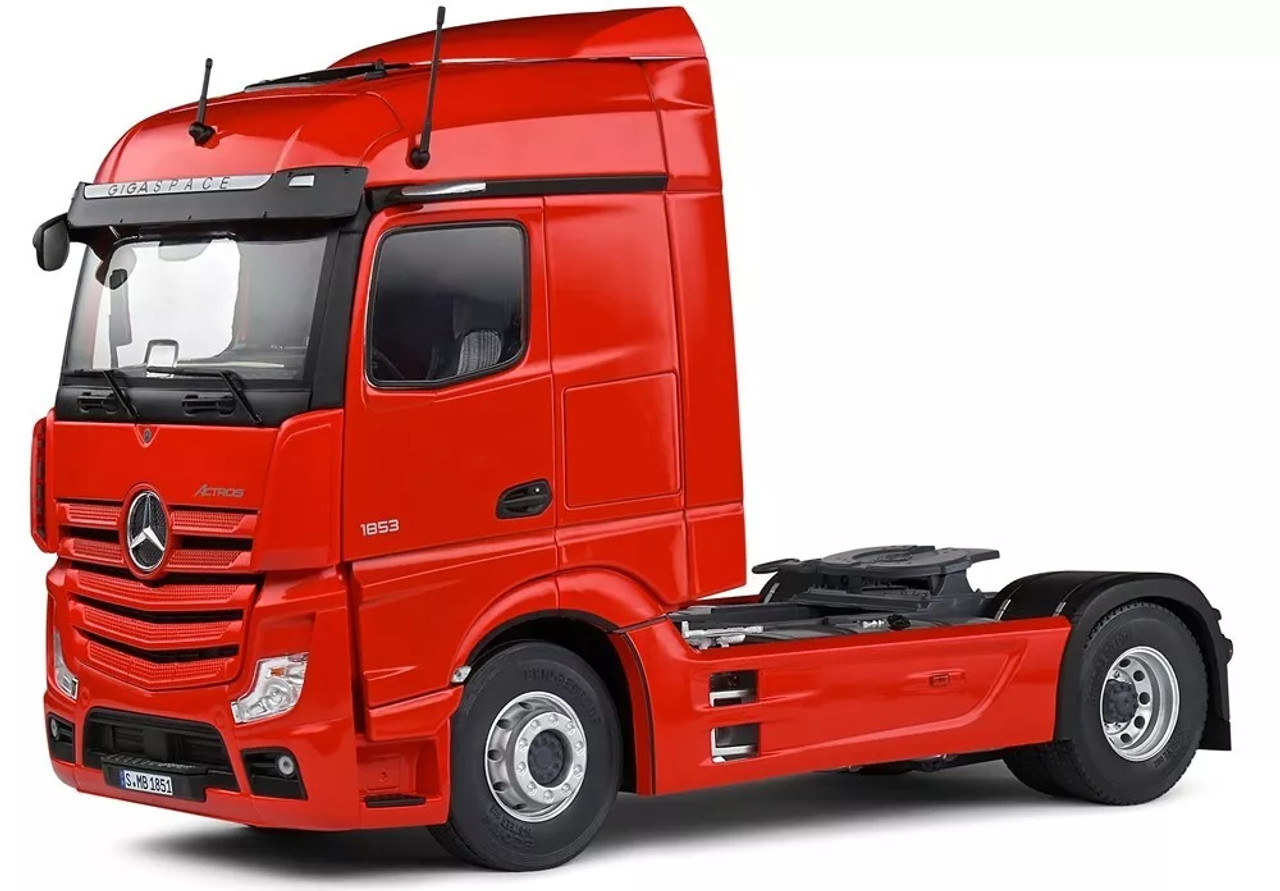 1/24 Solido 2019 Mercedes-Benz Actros SZM (Lava Red) Diecast Car Model