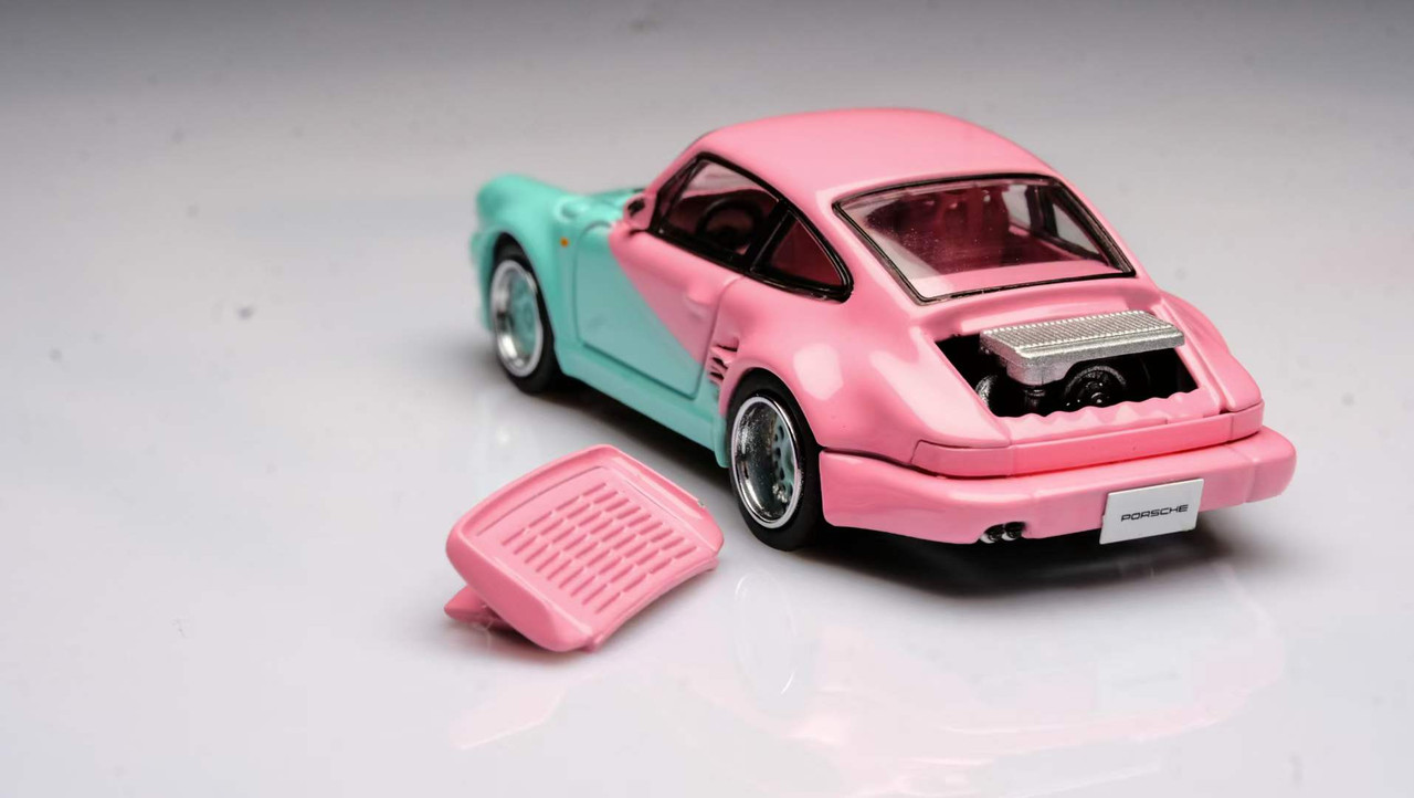 まーちゃん 1/64 Mortal Porsche 911 930 Turbo (Green & Pink) Diecast Car Model