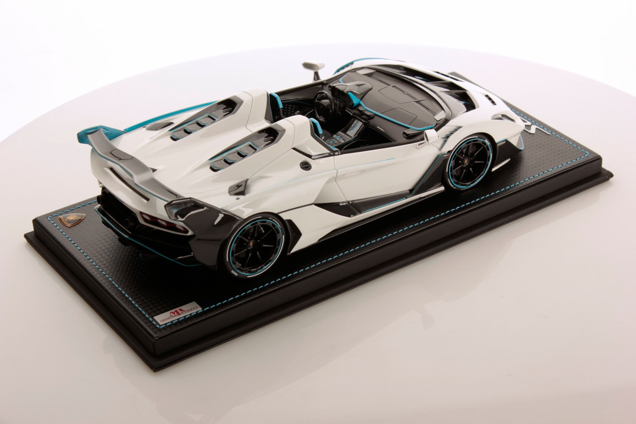 1/18 MR Collection Lamborghini SC20 (Shiny White) Car Model