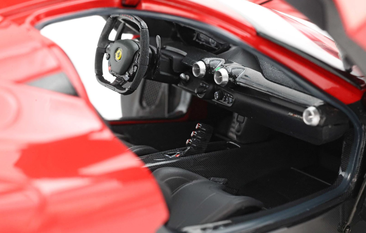 1/18 BBR Ferrari LaFerrari (Rosso Corsa Red) Diecast Car Model with Luxury Packge