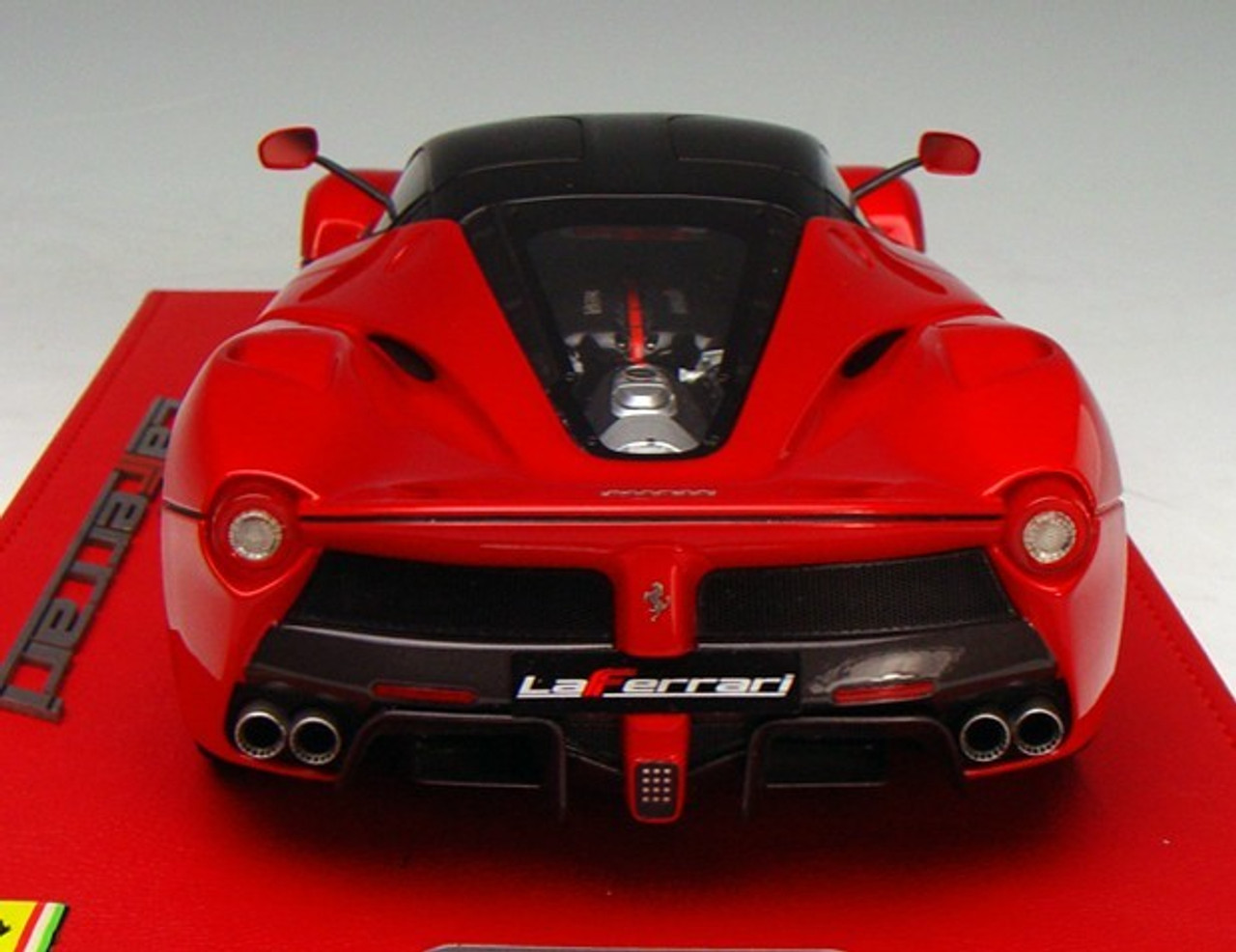 1/18 BBR Ferrari LaFerrari (Red w/ Black Roof) Limited 50