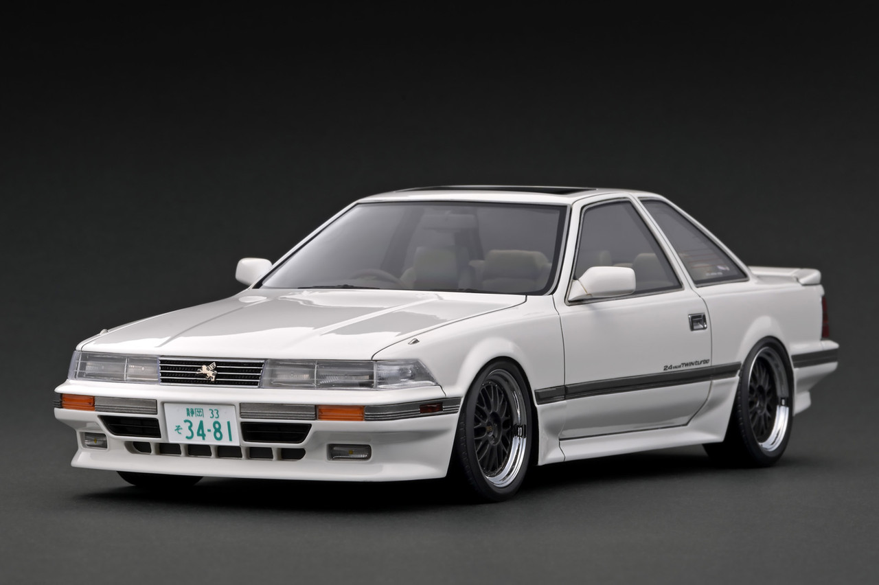 激安ブランド 1/18 IG Ignition Model Toyota Soarer (Z20) 2.0 GT Twin Turbo ミニカー