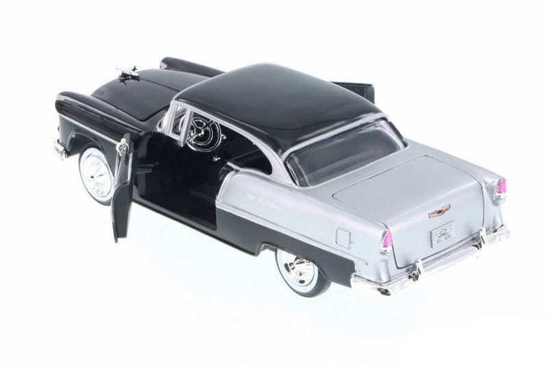 1/24 Motormax 1955 Chevrolet Chevy Belair Bel Air Black and Silver Diecast Car Model