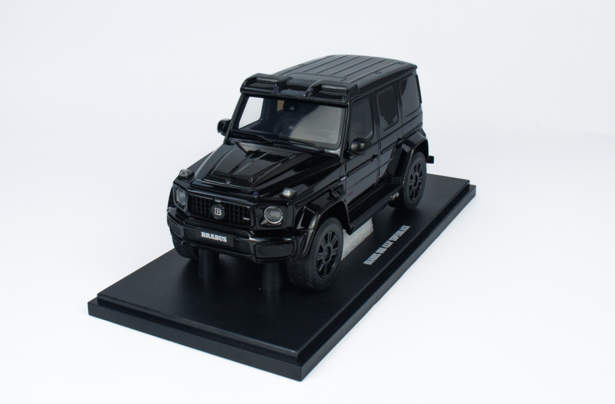 1/18 GT Spirit 2023 Mercedes-Benz G-Class Brabus G800 4x4 Car Model Car Model