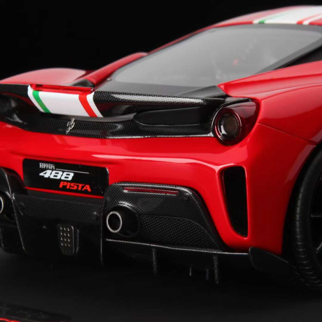1/18 BBR Ferrari 488 Pista Piloti Ferrari (Rosso Corsa 322 Red