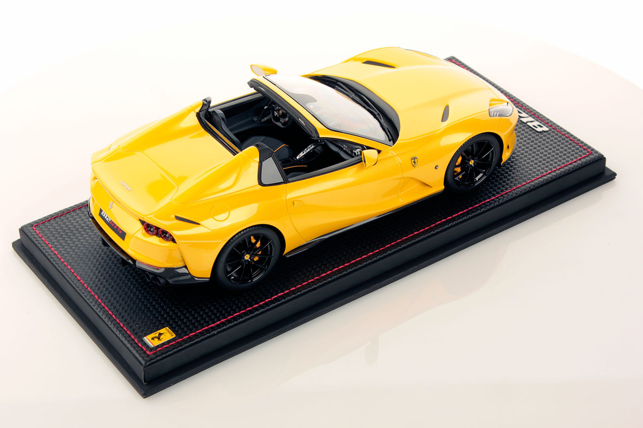 1/18 MR Ferrari 812 GTS (Giallo Tristrato Yellow) Resin Car Model Limited