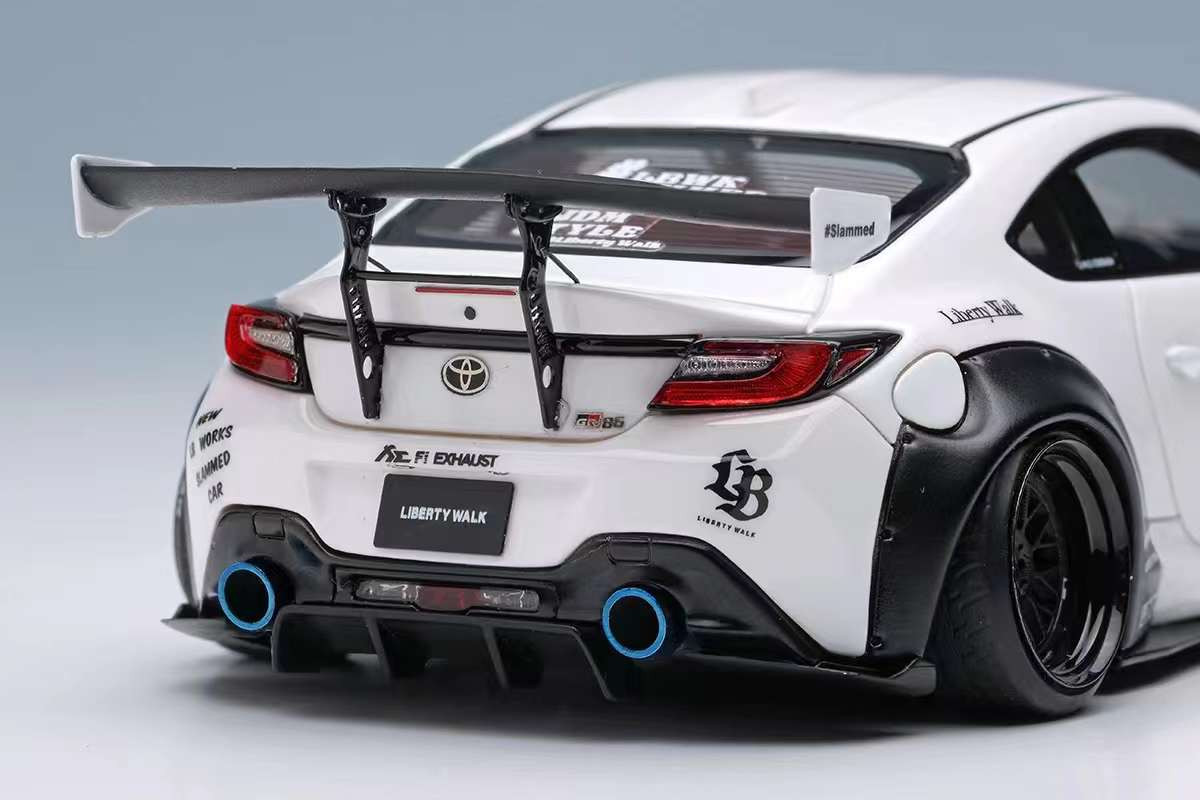 1/43 Makeup Toyota GR86 LB Nation (Pearl White) Car Model