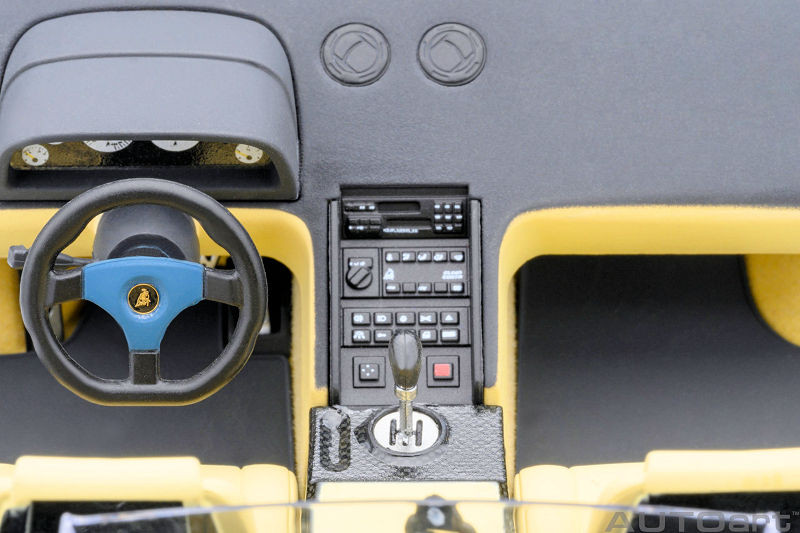 Dashboards（ダッシュボード）写真集 1/18 AUTOart Lamborghini Diablo SE30 (Verde Medio Metallic Green