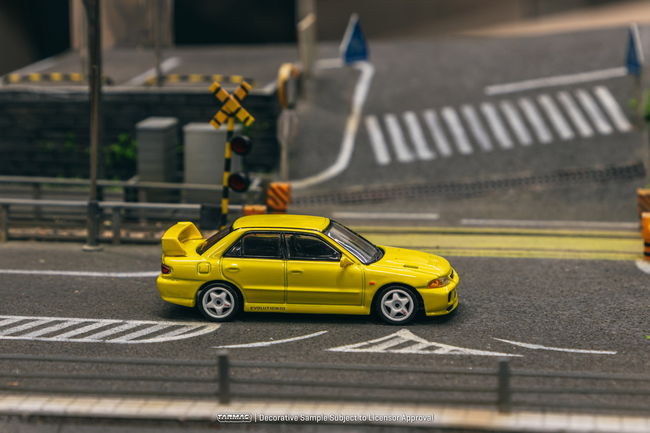 1/64 Tarmac Works Mitsubishi Lancer GSR Evolution III