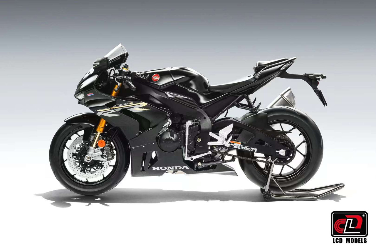 1/12 LCD Honda CBR1000RR-R (Black) Motorcycle Model