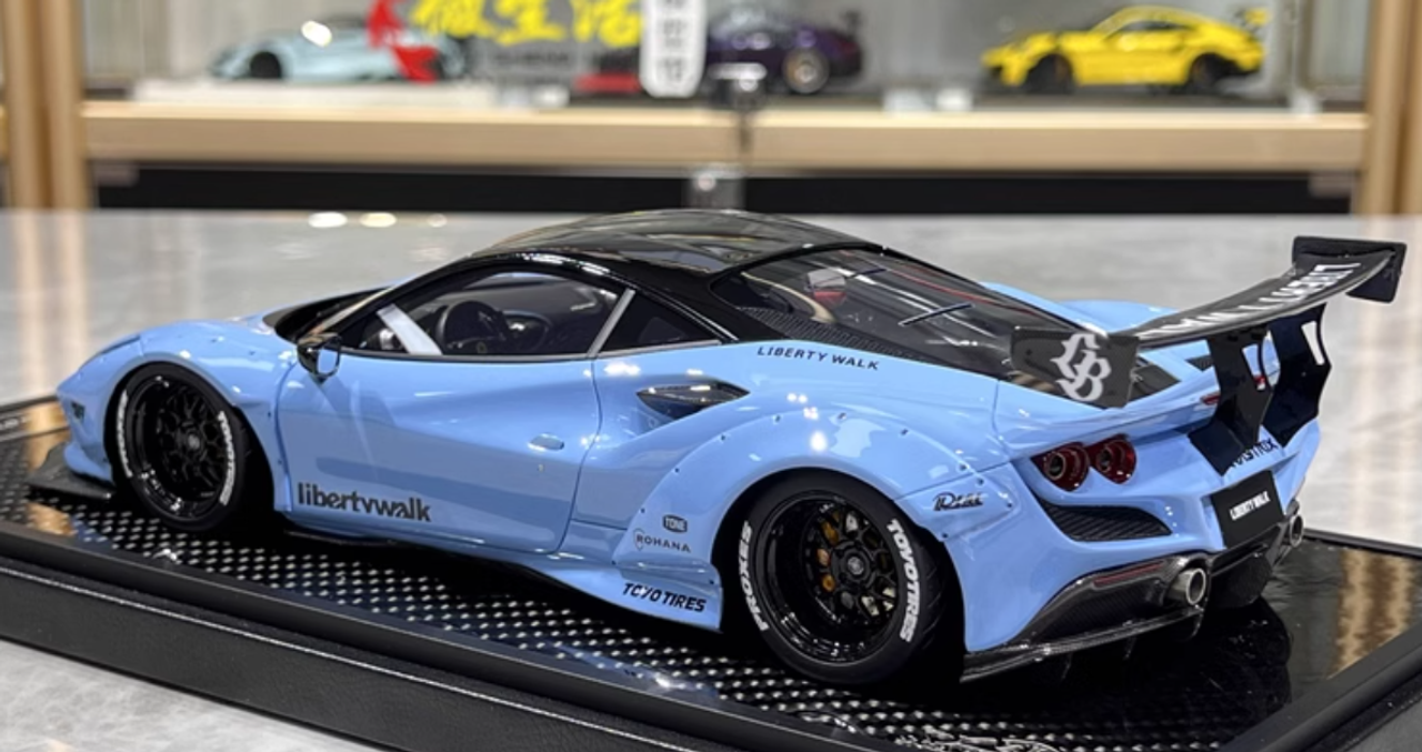 (PYOMARO樣)VIP Scale Model FerrariフェラーリF8 1/18 VIP Scale Model Ferrari F8 Liberty Walk (Baby Blue) Car