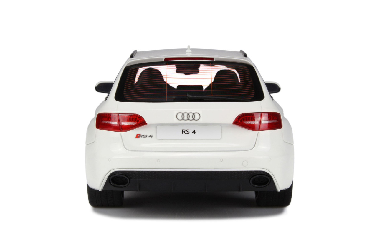 アウディ　RS4 アバント　1/18 GT SPIRIT 1/18 GT Spirit GTSpirit Audi RS4 B8 (White) Resin Car Model