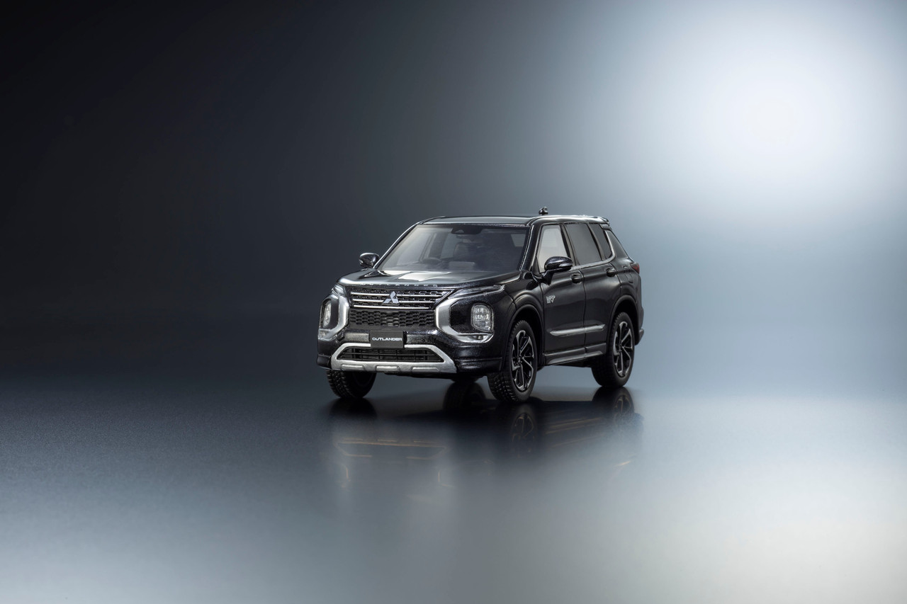 1/43 Kyosho Mitsubishi Outlander (Black) Resin Car Model