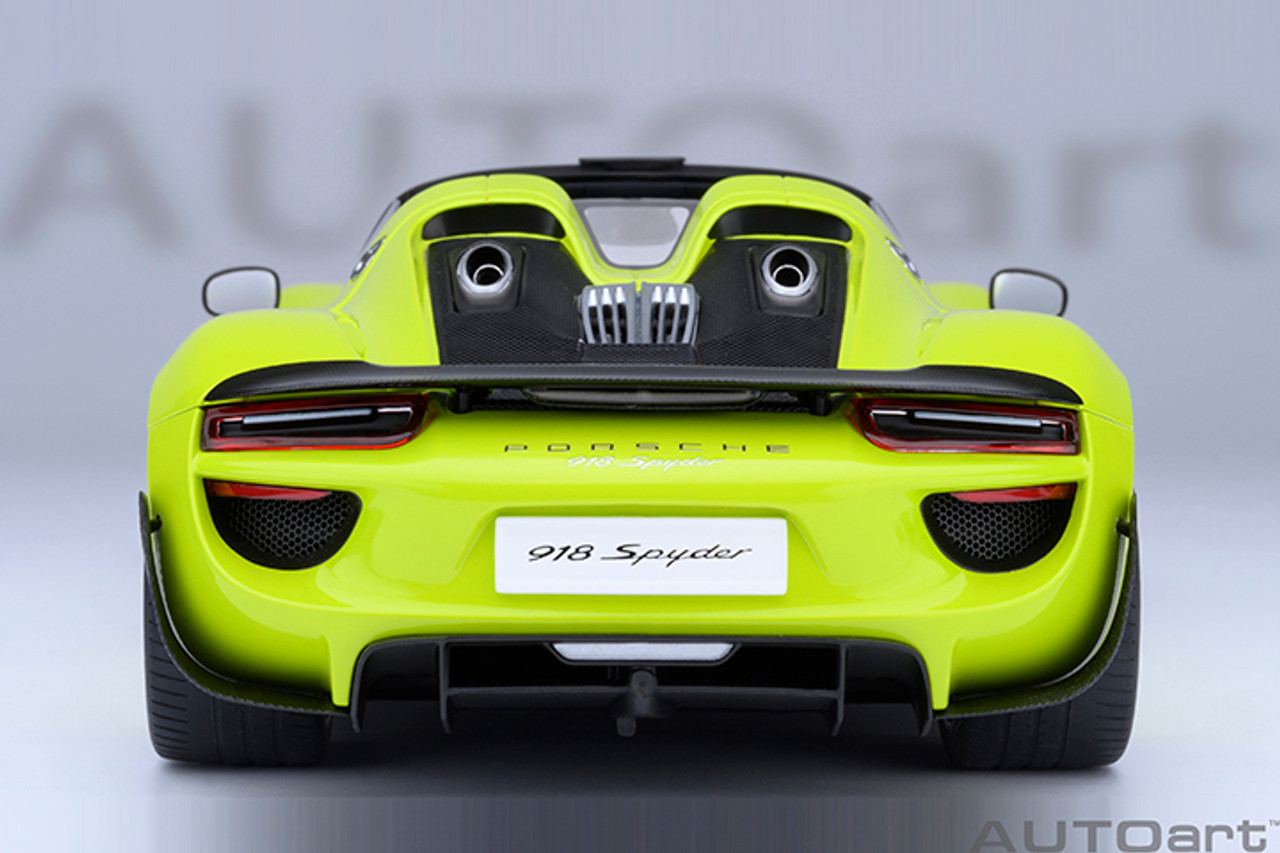 Porsche 918 Spyder 1/18ミニカーライムグリーン Porsche 918 Spyder 