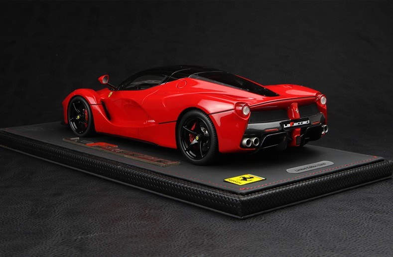 Diecast model cars Ferrari LaFerrari 1/18 BBR Models La Aperta blue